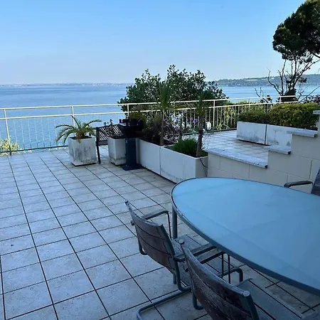 Oasi Al Lago Con Piscina * Padenghe sul Garda